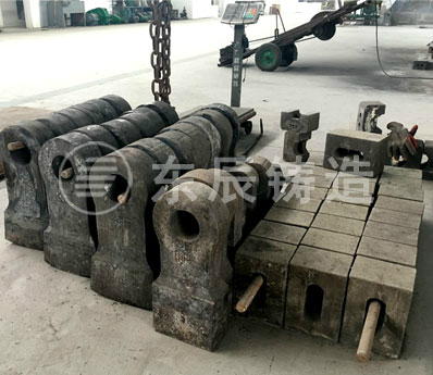 高鉻合金錘頭 /upfile/201902/2019022639610905.jpg